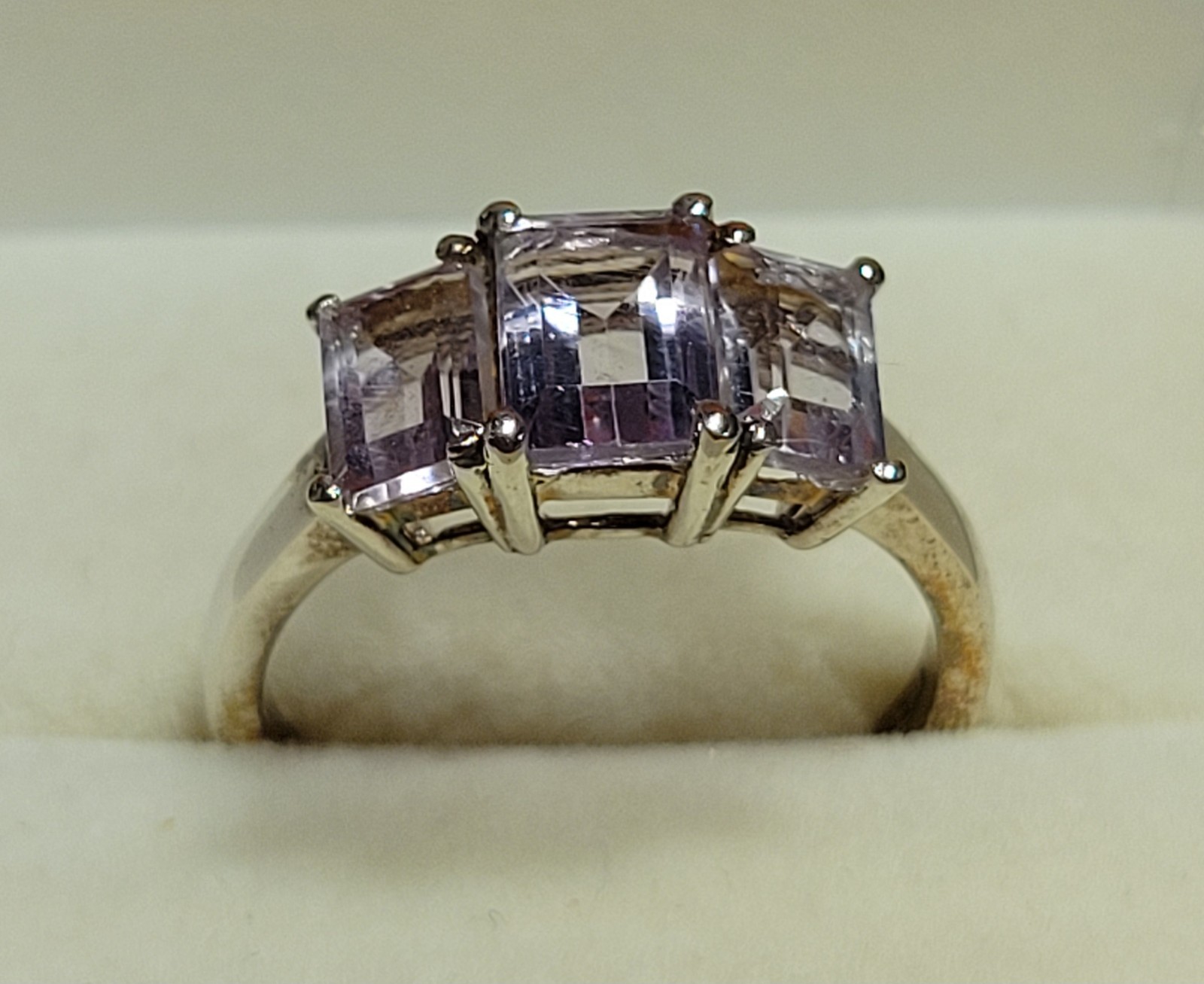 Sterling silver three-stone (trilogy) ring with e… - image 1