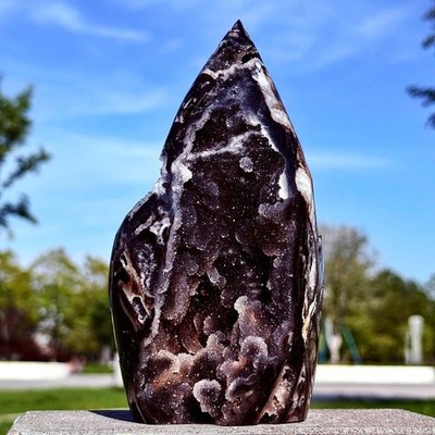 2.67LB Natural sphalerite crystal cave quartz crystal Mineral specimens