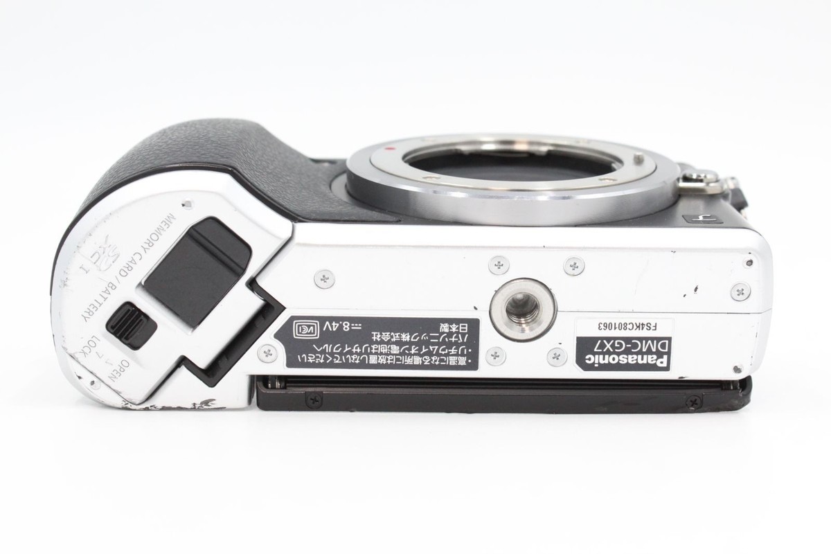 Panasonic Mirrorless Camera Lumix GX7 Body Silver DMC-GX7-S Panasonic Mirrorless Camera Lumix GX7 Body Silver DMC-GX7-S
