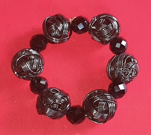 Bracciale NERO ⚫️ perline FILIGRANA METALLO❗CRISTALLI SWAROVSKI❗elastico UNISEX❗ - Foto 2 di 5