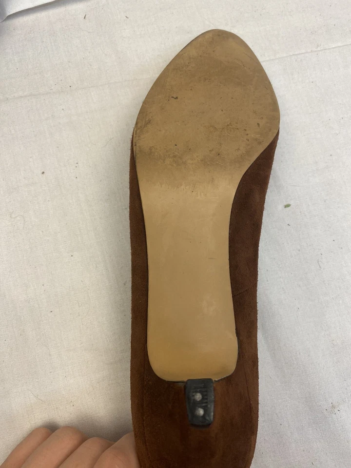 Zapatos Pappagallo 9.5 N Marrón Tacones Cortos Gamuza Hechos en España Usados en Excelente Condición YGI S0-F0 Foto 4 de 4