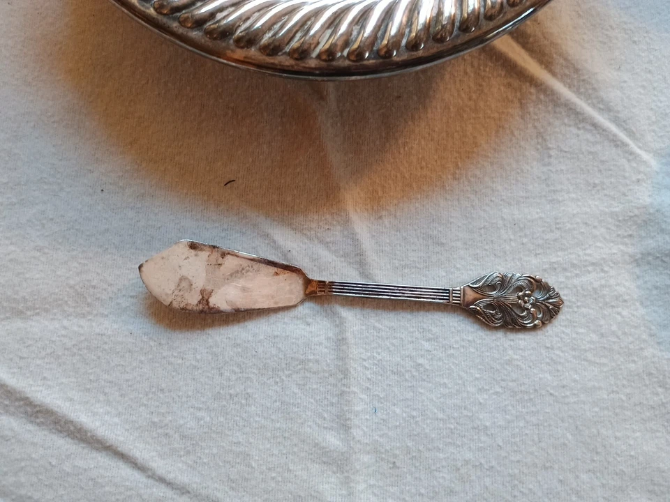 Prato e tampa vintage EG Webster placa de prata manteiga - Imagem 4 de 4