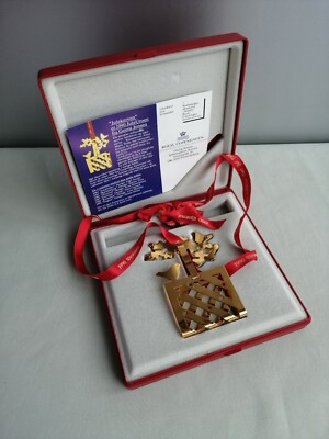 Royal Copenhagen Georg Jensen Christmas Ornament 1990 ''Christmas Basket''