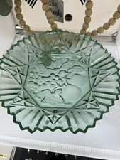 VINTAGE CLEAR GREEN GLASS COLORED FRUIT DESIGN BOWL RUFFLE EDGES HEAVY