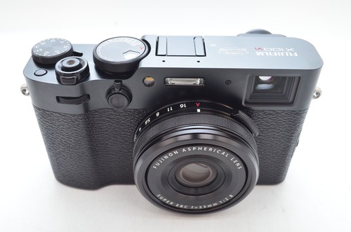 Brand New Fujifilm X100 12.3MP APS-C CMOS EXR 4x Zoom Digital Camera from Japan - Picture 7 of 18