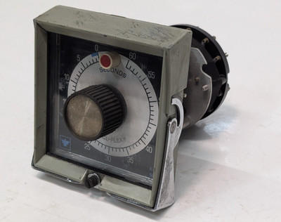 Gulf + Western Eagle Signal Cycl-Flex HP51A616 Reset Timer 0-60 Secs, 120V, 60Hz
