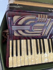 HOHNER Verdi iii 3 Red Accordion Vintage Cyri...