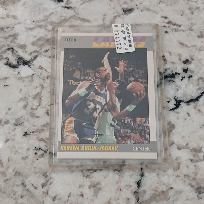 Fleer Kareem Abdul-Jabbar 1986 L.A. Lakers #1 of 132 Basketball Trading Card