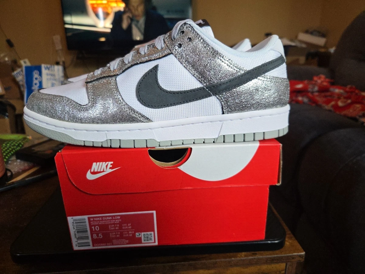Preços baixos em Nike Dunk Low Metallic Silver W | eBay