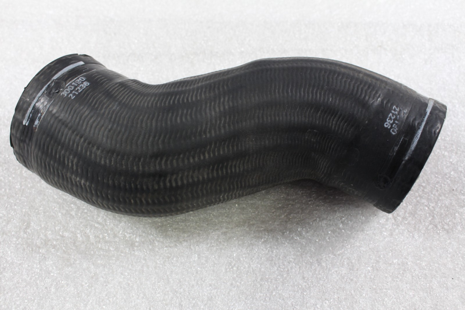 Ferrari California T, RH, Right, Turbo Connecting Hose, Used, P/N 300190