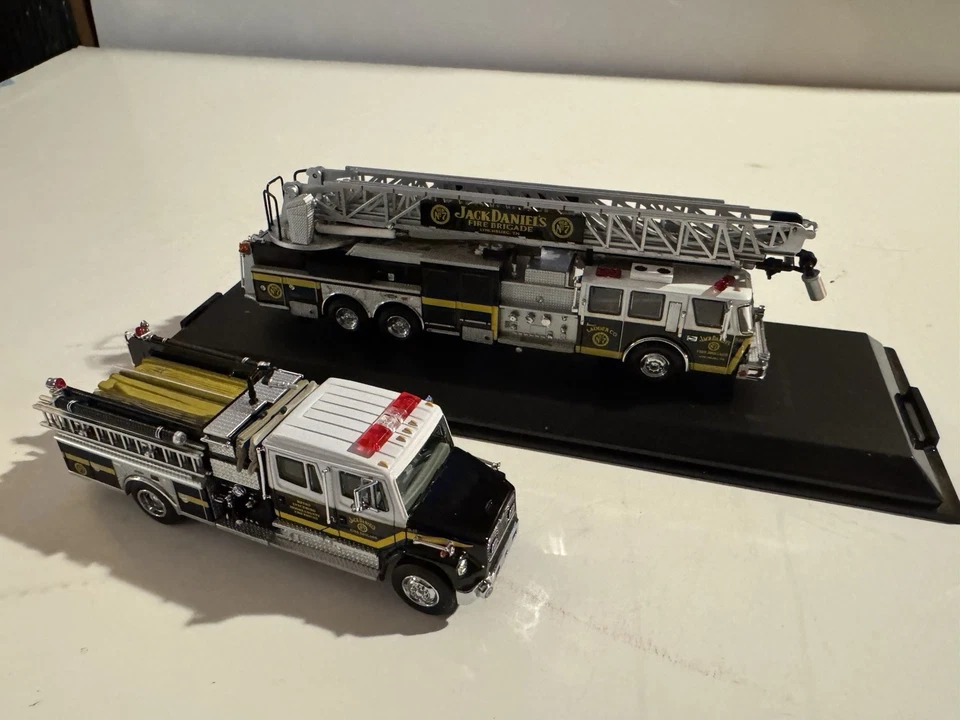 Code 3 Jack Daniels FD E-One Ladder Truck & Distillery Freightliner Pumper - Image 2 of 4