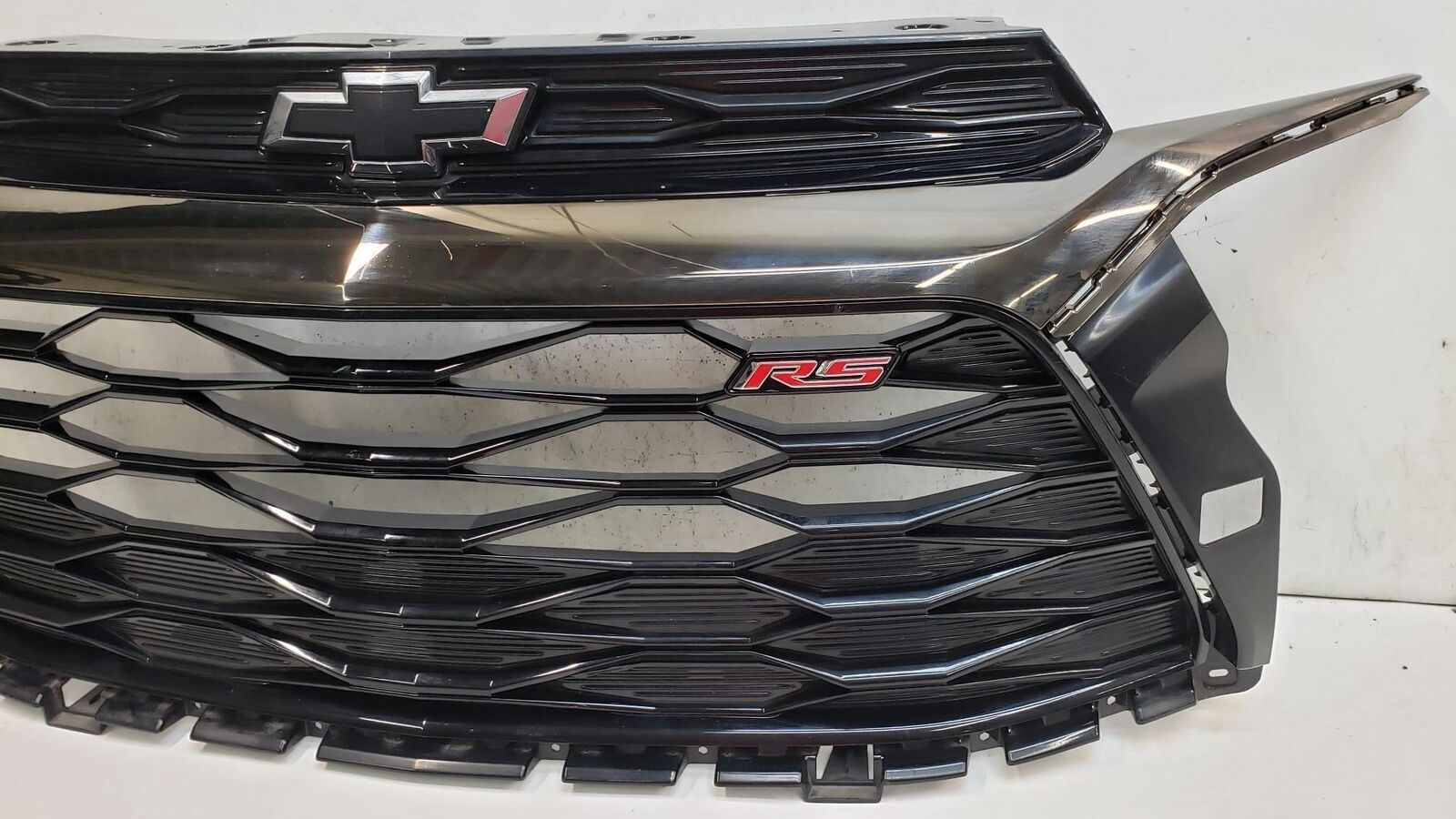 Chevrolet Trailblazer Trail Blazer RS Grille Grill 2021 2022 2023 OEM