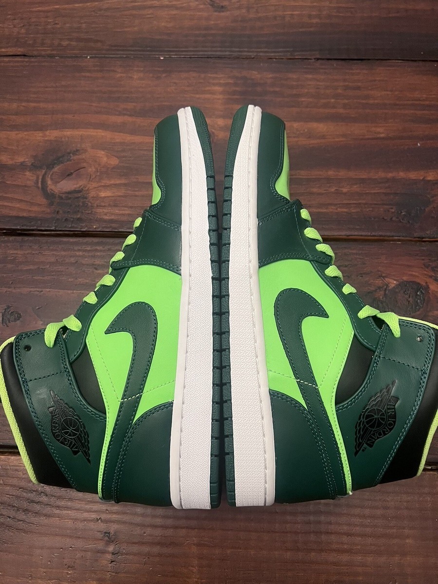 ★入手困難★NIKE AIR JORDAN 1 RETRO HIGH OG GORGE GREEN Dropping Soon: Air Jordan 1 Retro High OG “Gorge Green” – DTLR