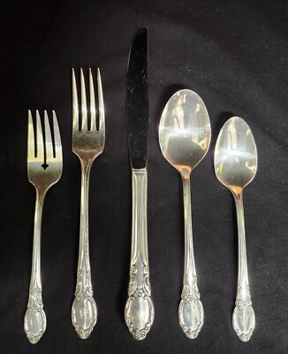 Wm A Rogers, Oneida, silverplate-Park Lane/Chatelaine/Dowry 5 Pieces Monogramed