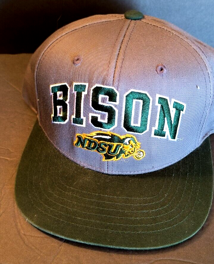 Casquette Baseball Snapback W Republic – Faux Daim Bison – NDSU North Dakota State University