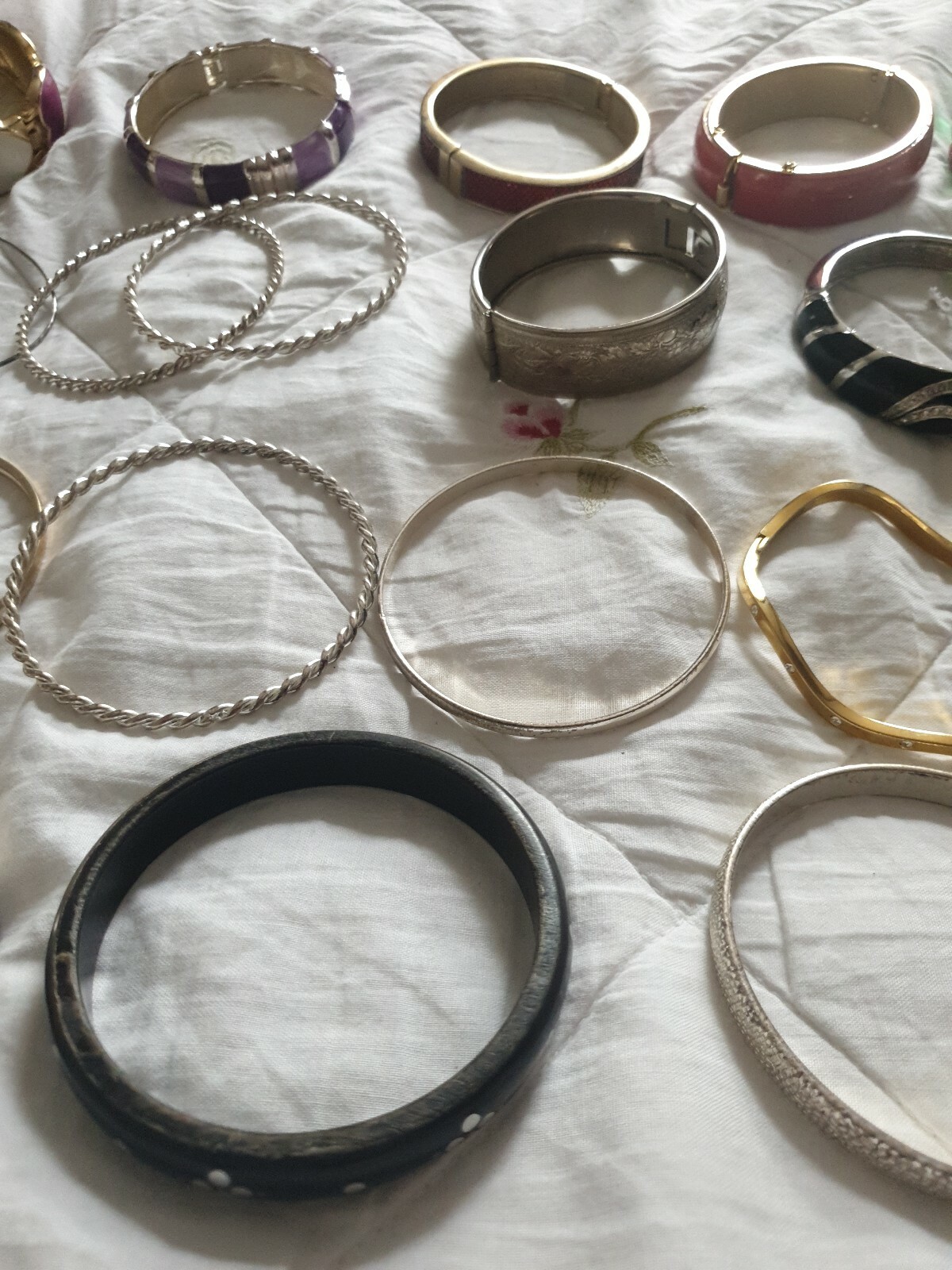 Bangles Bracelets Bundle Vintage - image 8