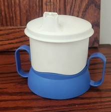 1 Tupperware Sippy Cup With Handles Blue White 3 Piece Toddler Sipper VTG