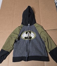 Boys size 7 batman hoodie With Bat Symbol