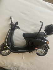 Barbie Vespa aus 2002 My Scene Madison