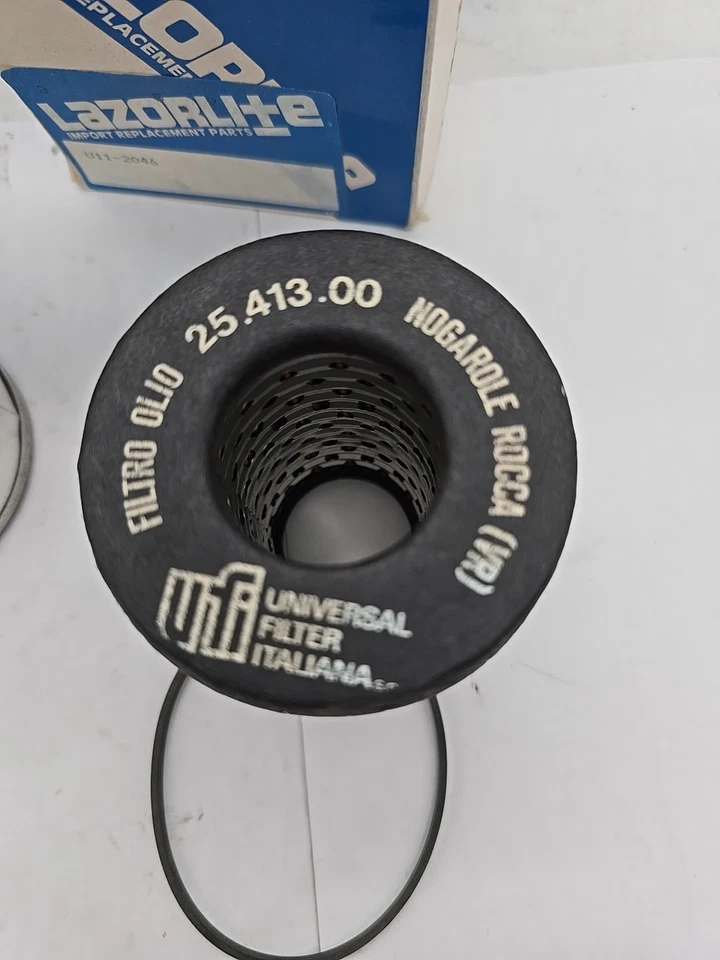 Lote de 2 filtros de aceite UFI 215.413.00 U11-2046 para MIdget Triumph TR7 1962-1973 Foto 2 de 4