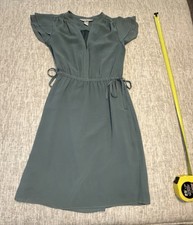 Cute H&M Green-Gray V-Neck Flutter Sleeve Lined Shift Dress 4 - cinches at waist