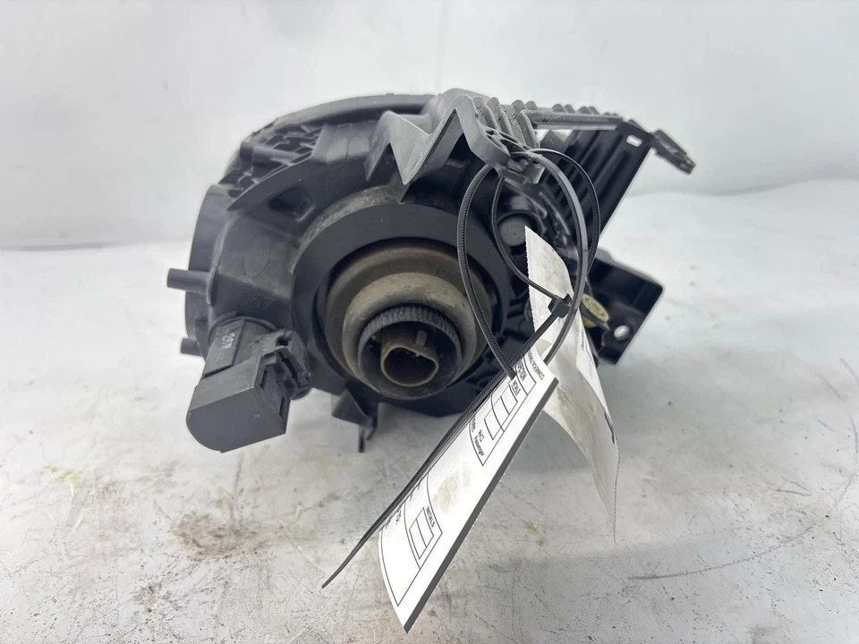 Faro antiniebla delantero izquierdo Nissan Juke 2011-2014 OEM Foto 4 de 4