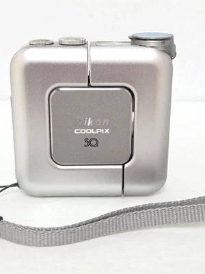 【動作確認済み】Nikon COOLPIX SQ Nikon COOLPIX SQ Digital Compact Camera Square Silver Tested