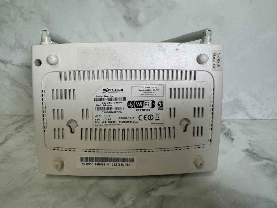 Telecom Italia  Modem router ADSL2 + Wifi N con scatola e accessori - Immagine 4 di 4