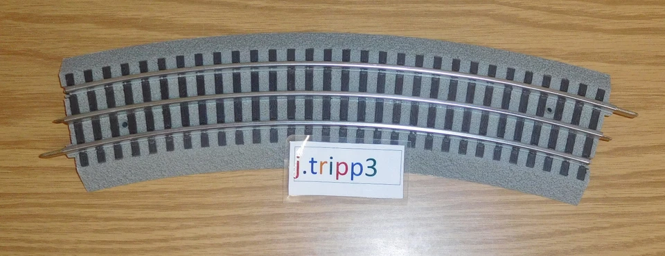 Lionel #12043 Fastrack Fast Track 12 Pieces O48 O-48 Curved Circle O Gauge Train - Image 3 of 4