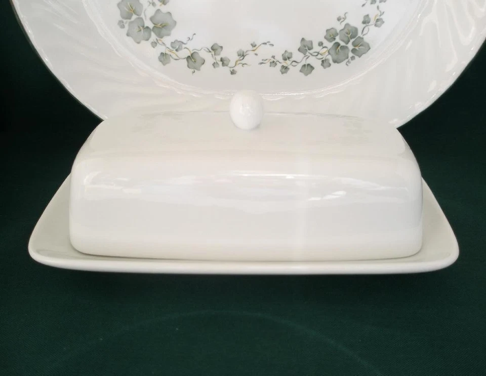 ❤️NIB 2-pc CORELLE Coordinates WINTER FROST WHITE Covered Butter Dish PORCELAIN