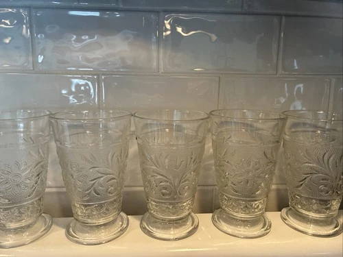 Vintage Anchor Hocking SANDWICH  Footed Tumblers Goblets 5” Set Of 5 Beautiful!