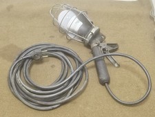 Lampe Baladeuse OVER-TUR atelier Vintage années 50 mecanique camping déco