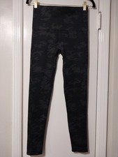 Spanx Leggings Women's Size Medium Camo Print Look at Me Now High Waisted