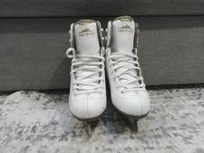 Lake Placid Whitney Women's Traditional Figure Ice Skate Sz 5, White, Size 5