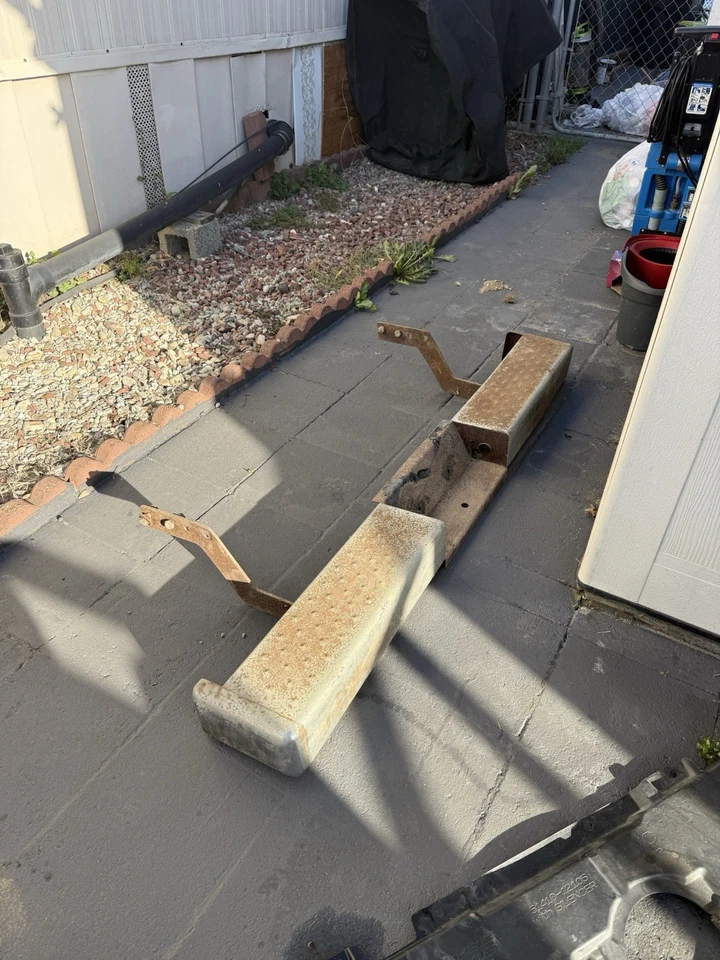 1979-1983 toyota pickup Rear bumper OEM with Brackets - Image 2 of 4