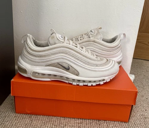 Nike Air Max 97 Triple bianche taglia UK. 8. US. 9. Ottime condizioni con originali tutti
