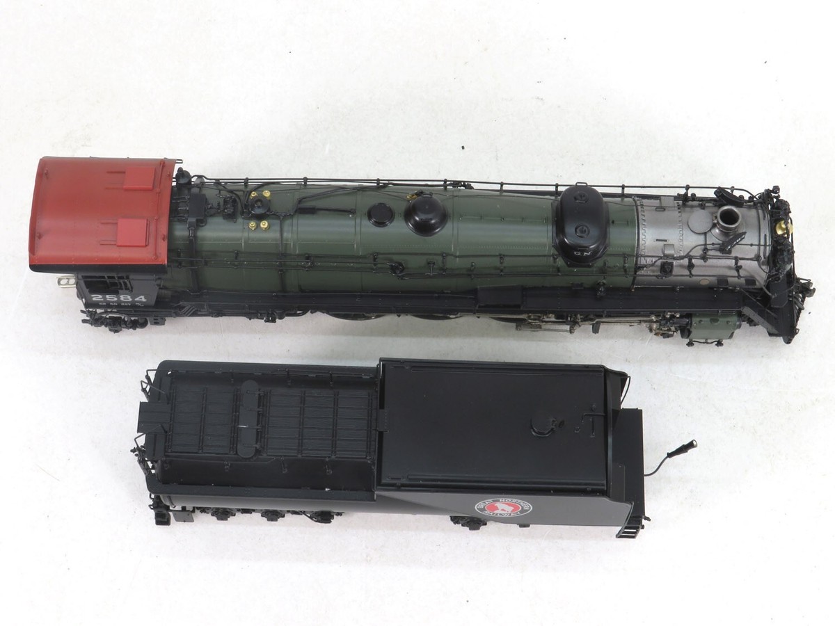 Challenger Imports 2203.1 Great Northern S-2 4-8-4 Brass
