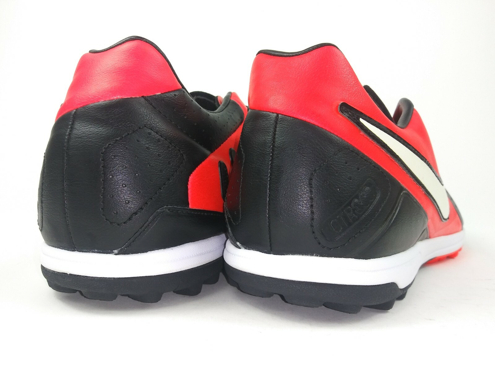 nike ctr360 turf