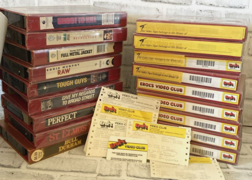 Erol’s Video Club VHS Lot Oversized Red Box Videos Receipts and Membership Card - Foto 1 di 21
