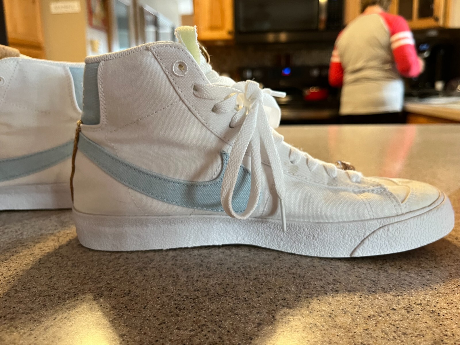 2021 Nike Women's Blazer Mid '77 SE in Indigo (W 8.5) Gem