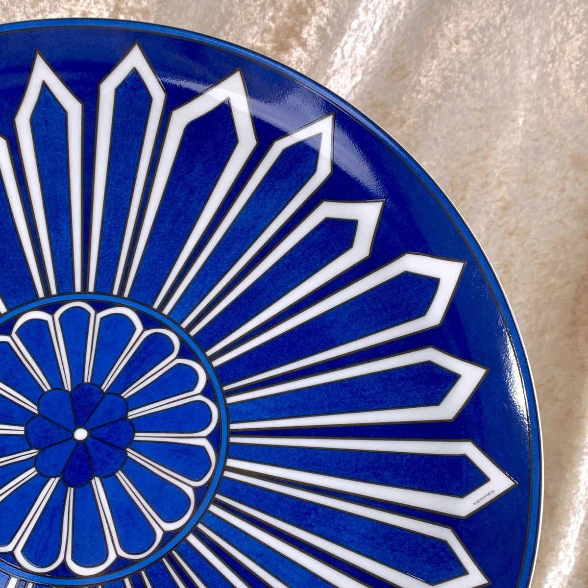 Bleus d'Ailleurs Bread & Butter Plate by Hermes | Replacements, Ltd