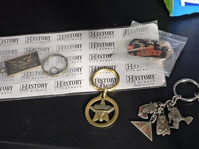 Vintage Lot Assorted Random Retro  Keychains 