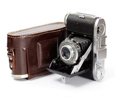 Balda Baldinette with Haponar Lens 2.8/5cm Folding Camera on 35mm Film No.8562