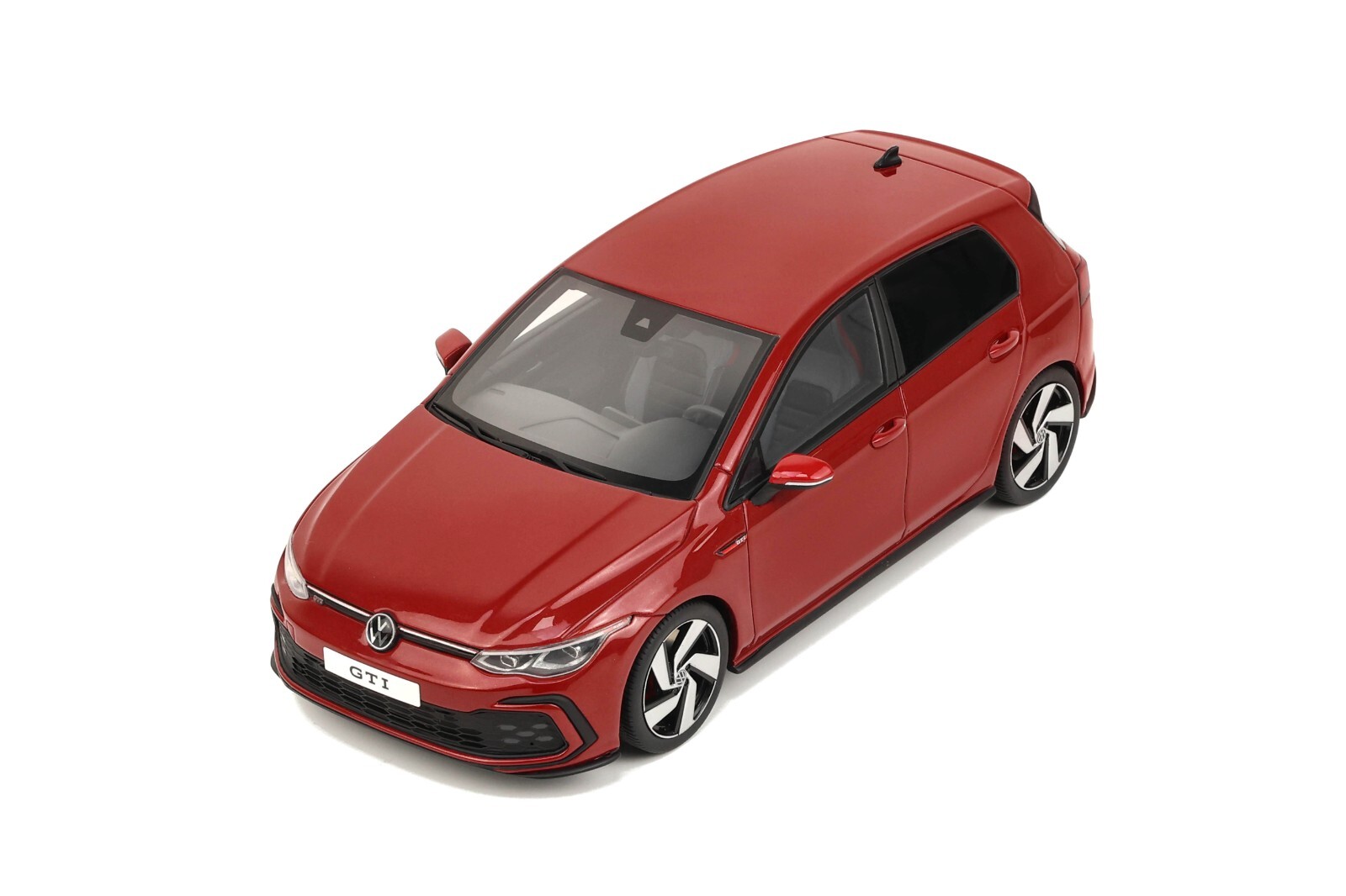 Miniature Volkswagen Golf VIII GTI 2021 OttOmobile OT405 1/18 cadeau idéal pour collectionneur