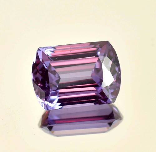 Alexandrite Naturelle 0,41 Carats Couleur Changeante - Neuf Sans Emballage