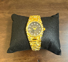 La Sheri Quartz Women’s Gold Plated Analog Dress Watch Black Dial Bracelet