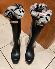 Hunter black wellington boots women's UK 5, wide calf fitting plus fleecy liners