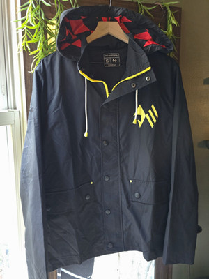 Preakness 147 2022 1/ST Hooded Rain Jacket Black Red Yellow Size S Baltimore