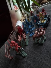 Vintage Miniature Plastic Cowboys Indians Horses Wagons Tim Mee 25 Pc Set