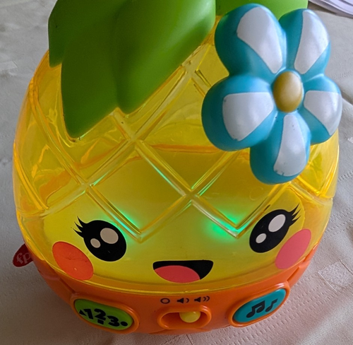 Fisher -Price Paradise Pals Magic Lights & Tunes Pineapple - Picture 6 of 19